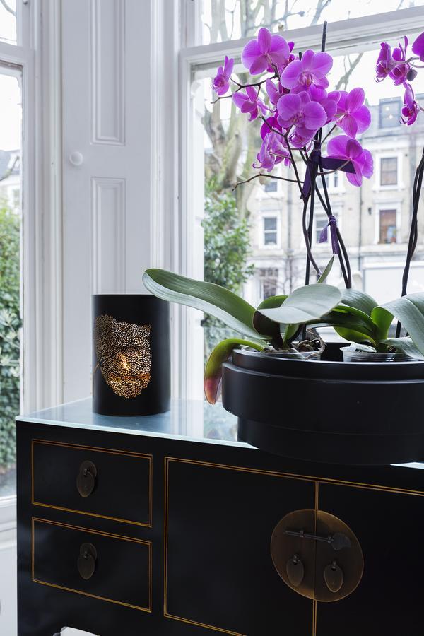 Veeve - Holland Park Style